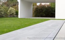 Blauwe steen terras aanleggen