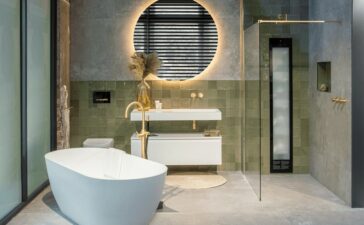 Bad in lastige vorm badkamer