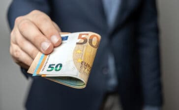 Voorschot betalen