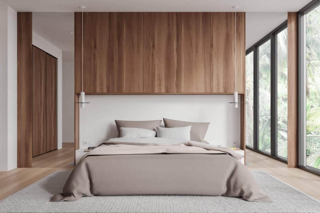 Dressing achter het bed