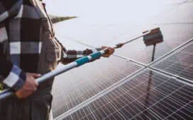 Zonnepanelen reinigen